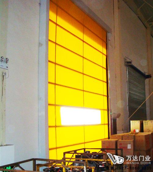 霍邱工厂堆积门